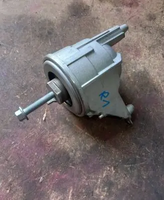 Mercedes-Benz E AMG W212 Engine mount vacuum valve A2142401200 2330600662