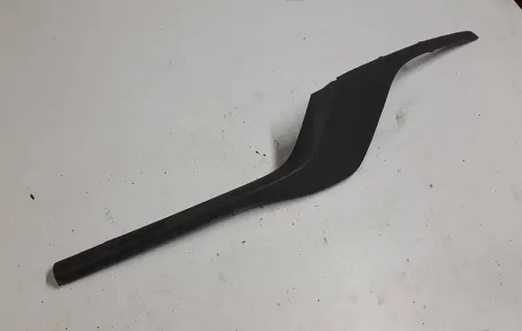 Volvo V40 Front bumper splitter molding 31347088