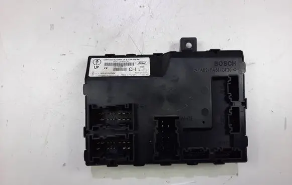 Ford Fiesta Comfort/convenience module 8V5115K600CH