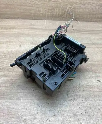 Peugeot 307 BSM Control unit 9650664080 43478907