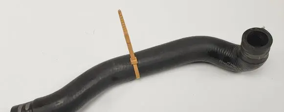 Mercedes-Benz GLK (X204) Engine coolant pipe/hose