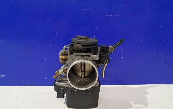 Saab 95 - 96 Throttle valve 5950191