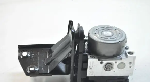 Audi TT TTS RS Mk3 8S ABS Pump 8S0907379N