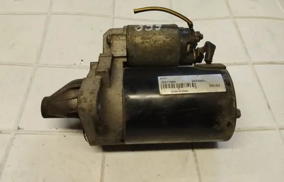 Nissan Almera Tino Starter motor J5211084 2954600
