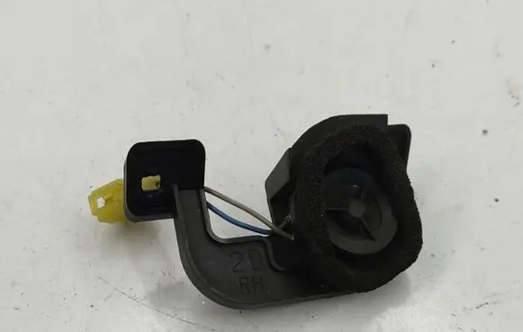 Subaru Legacy Front door high frequency speaker 86304AG200