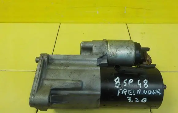 Land Rover Freelander 2 - LR2 Starter motor 6G9N11000LE 8SP48