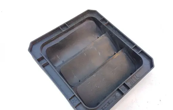 Mazda CX-5 II Quarter panel pressure vent KB7W51921