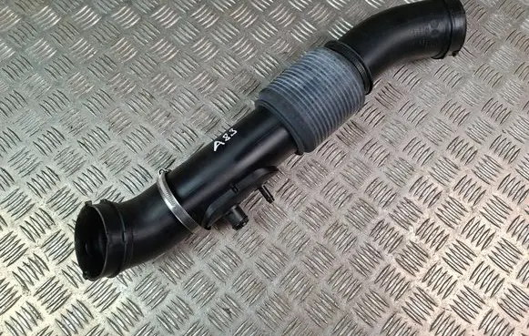 Hyundai Santa Fe Air intake duct part 28130P4400 28138P4400