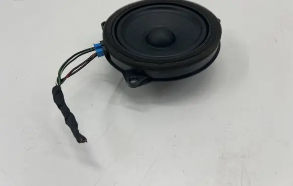BMW X3 G01 Front door speaker 2622518