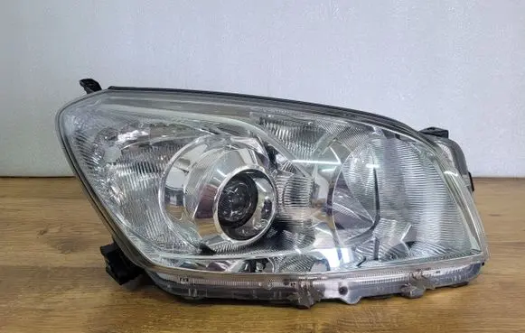 Toyota RAV 4 (XA30) Headlight/headlamp