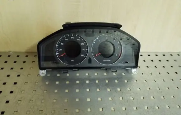 Volvo S80 Speedometer (instrument cluster) 31254540AA