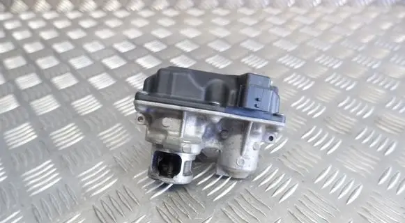 Nissan Qashqai EGR valve H8201061904