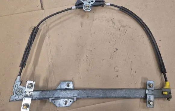 Volkswagen Golf II Front door manual window regulator 191837401B CE2