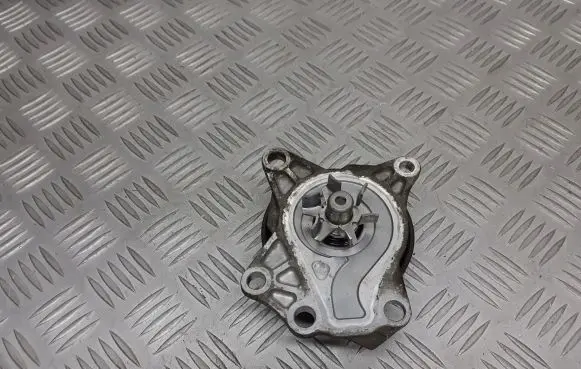Toyota Aygo AB10 Water pump