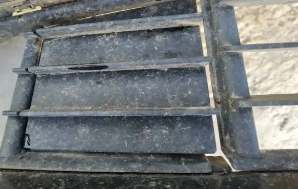 Front tow hook cap/cover