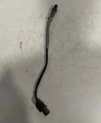 Volkswagen Caddy Lambda probe sensor 03L906262 987301 0281004085