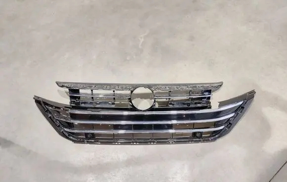 Volkswagen Arteon Front bumper upper radiator grill 3G8853655E