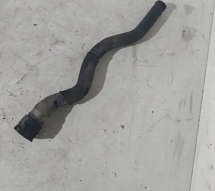 BMW 5 E39 Engine coolant pipe/hose