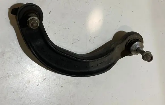 Ford Mustang VI Rear control arm 5K743