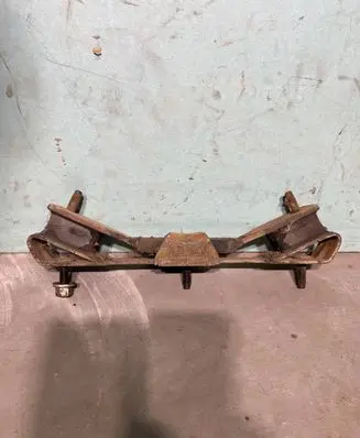 Dodge PickUp RAM SRT-10 Gearbox mounting bracket