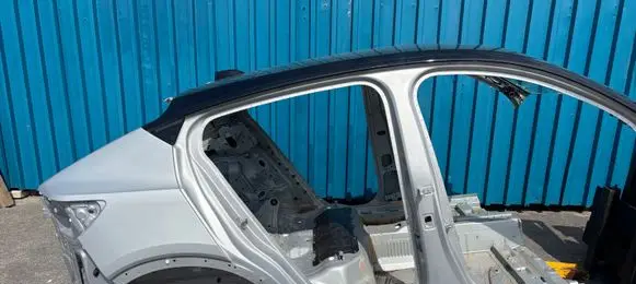 Volvo C40 Rear quarter panel 