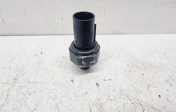 Hyundai ix35 Oil pressure sensor 9475037100