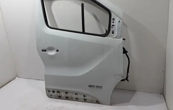 Nissan NV300 Front door 801003523R
