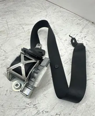 BMW 4 F32 F33 Front seatbelt 34143193D