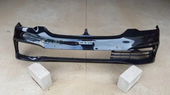 BMW 5 G30 G31 Front bumper 51117385336