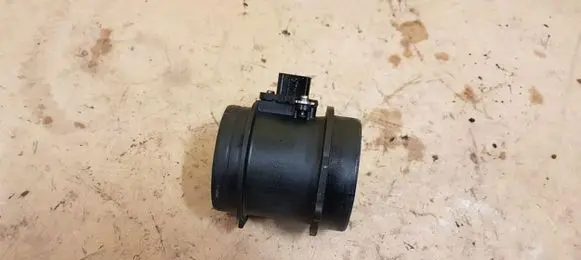 Audi A4 S4 B5 8D Mass air flow meter 059906461S