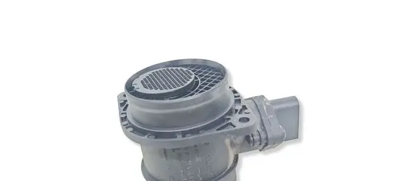 Volkswagen PASSAT B6 Mass air flow meter 038906461B