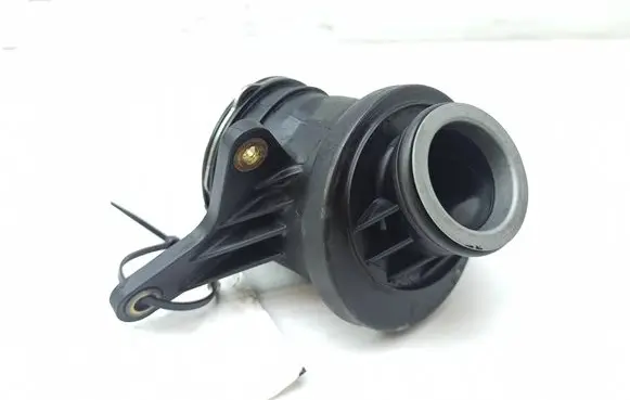 Mercedes-Benz C W203 Turbo air intake inlet pipe/hose A6110981807