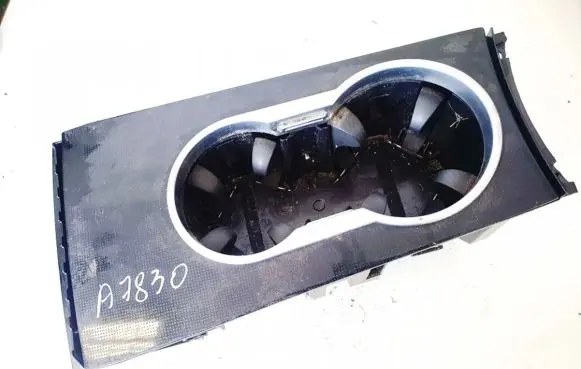 Mercedes-Benz ML W164 Cup holder a1646800314