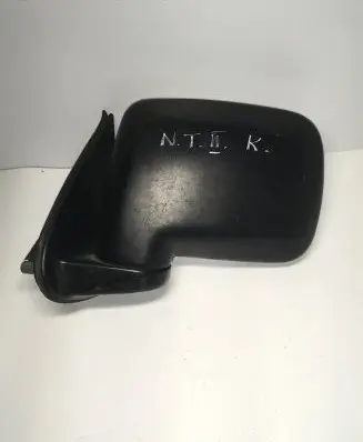 Nissan Terrano Manual wing mirror E9020066 E9010050
