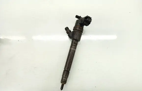 Volvo V70 Fuel injector 30777526 5CBB7ASF 0445110