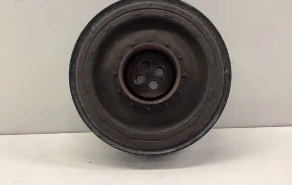 BMW 1 E81 E87 Crankshaft pulley