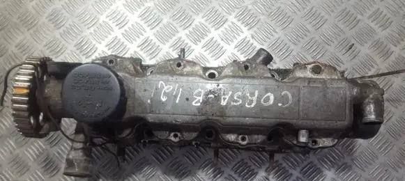 Opel Corsa B Engine head 