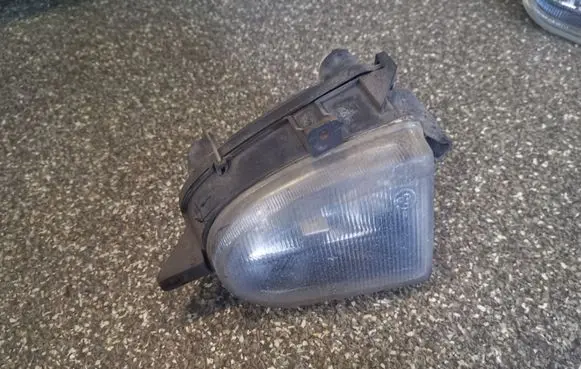 Volkswagen Sharan Front fog light
