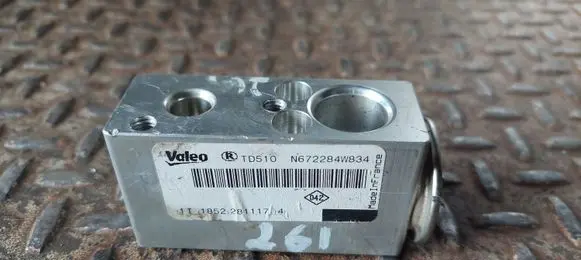 Dacia Duster Air conditioning (A/C) expansion valve T42328C