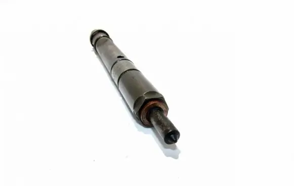 Volkswagen PASSAT B5.5 Fuel injector 059130201A