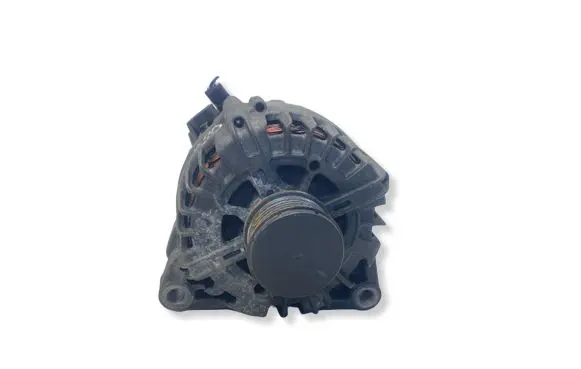 Citroen C5 Generator/alternator 2543457A