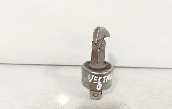 Air conditioning (A/C) pressure sensor