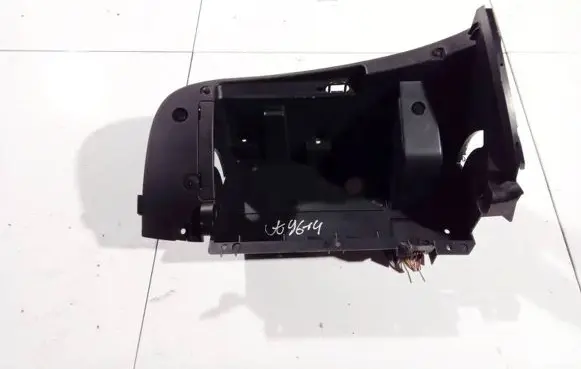 Subaru B9 Tribeca Glove box 66241xa11a