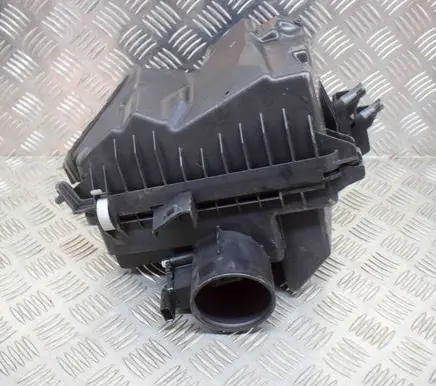 Nissan Qashqai Air filter box HV80A