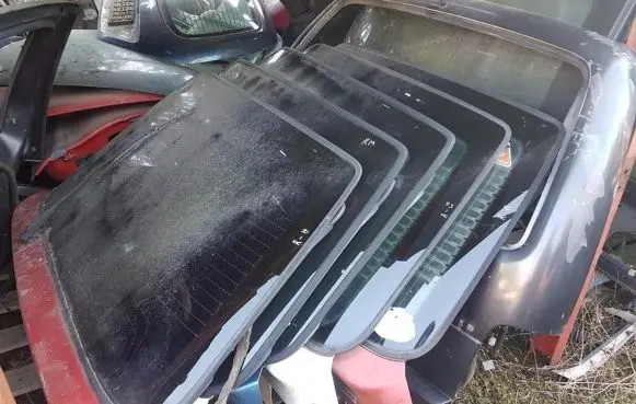 Renault 19 Tailgate/trunk/boot lid RAUDONAS