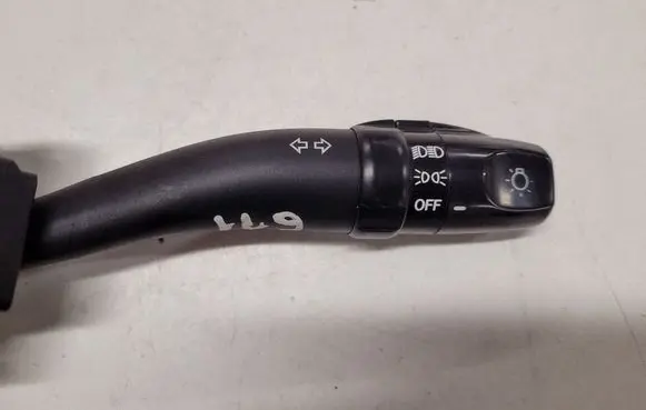 Hyundai Santa Fe Indicator stalk 202005763