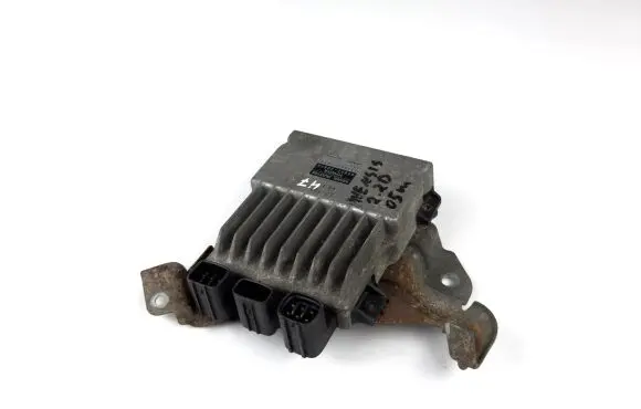 Toyota Auris 150 Fuel injection control unit/module 8987120070