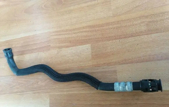 Power steering hose/pipe/line