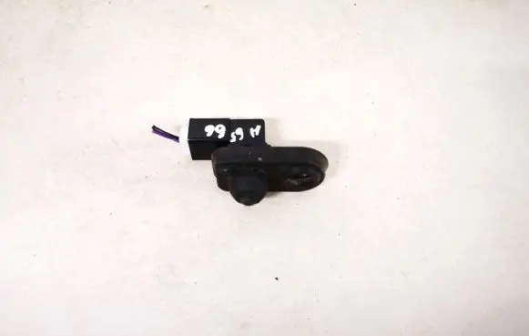 Mitsubishi Outlander Front door sensor 