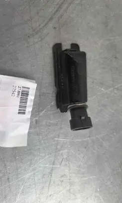 Maserati Quattroporte Rear door interior light 273981